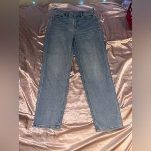 American Eagle high-Rise jeans